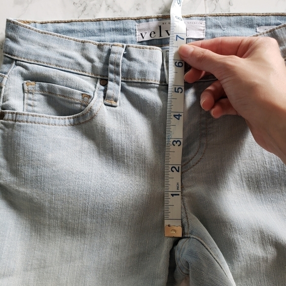 Velvet by Graham & Spencer Toni Skinny Jeans - Picture 4 of 8